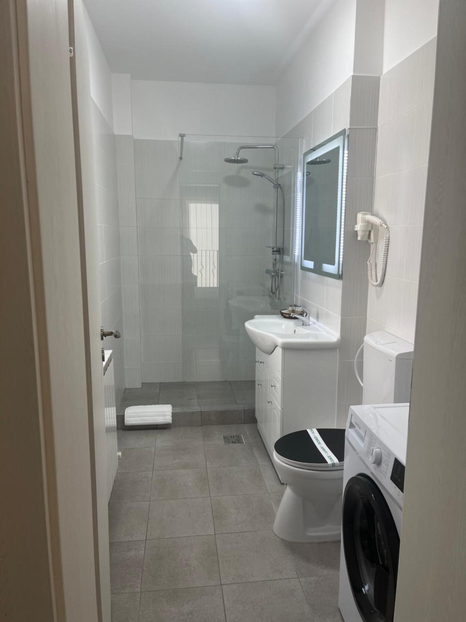 Apartamente Alexandra エフォリエ・ノルド エクステリア 写真